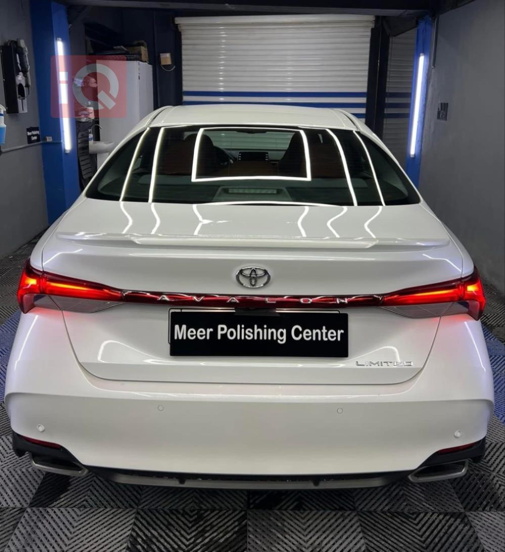 Toyota Avalon